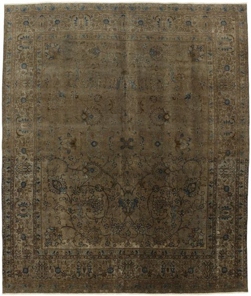 Vintage - Isfahan Persian Carpet 337x294