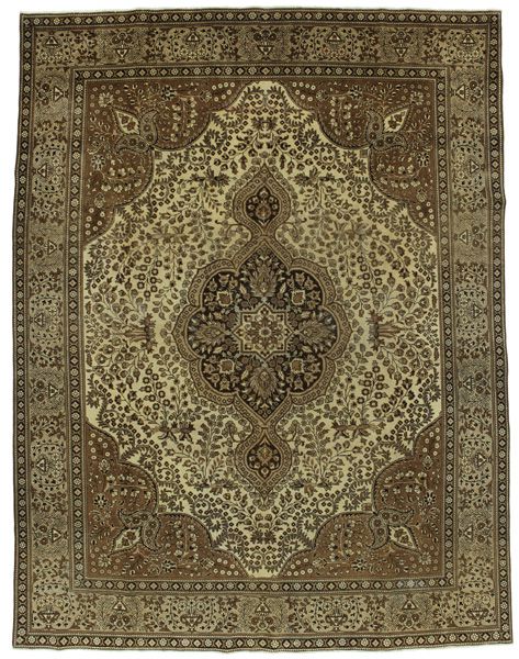Tabriz - Patina Persian Carpet 385x296