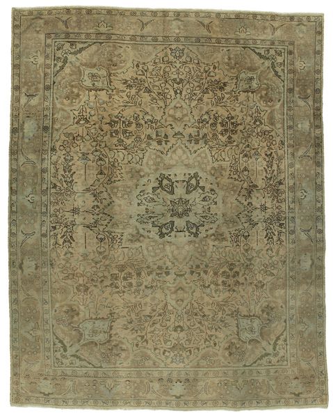 Tabriz - Patina Persian Carpet 325x258