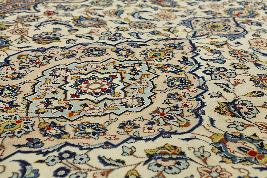 Kashan Persian Carpet 300x196 - Picture 8