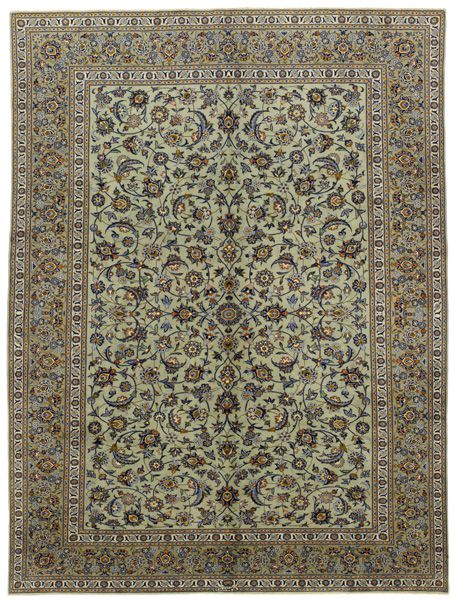 Isfahan Persian Carpet 400x295
