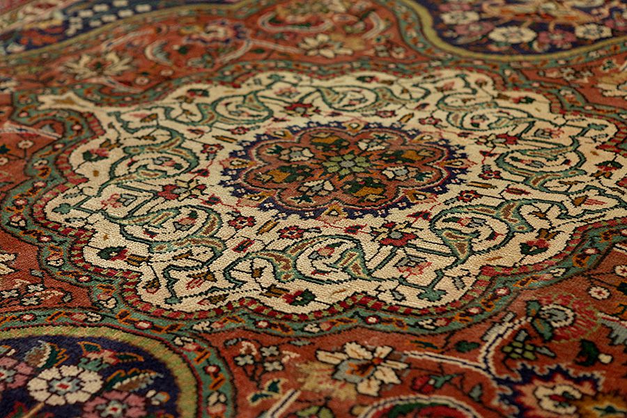 Tabriz Persian Carpet 292x200 - Picture 8