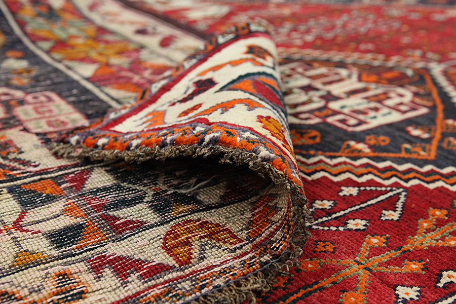 Qashqai - Shiraz Persian Carpet | nmd14182-988 | CarpetU2