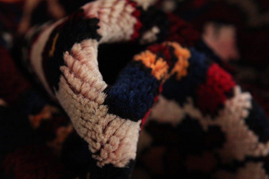 Bakhtiari - Garden Persian Carpet 303x171 - Picture 6