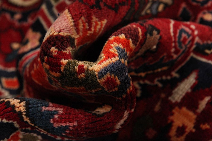 Bakhtiari Persian Carpet 312x204 - Picture 6