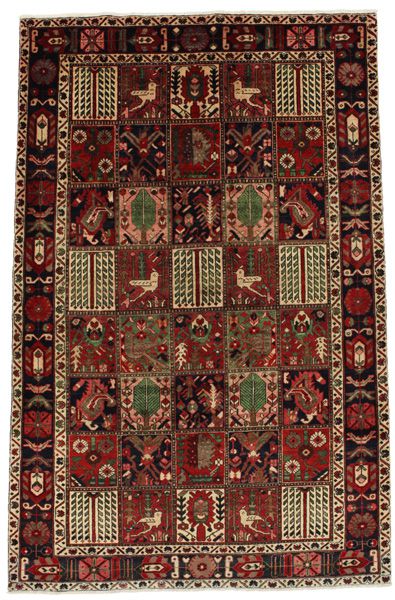 Bakhtiari - Garden Persian Carpet 305x196