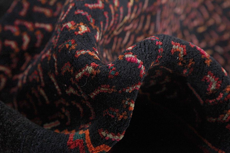 Koliai - Kurdi Persian Carpet 375x157 - Picture 6