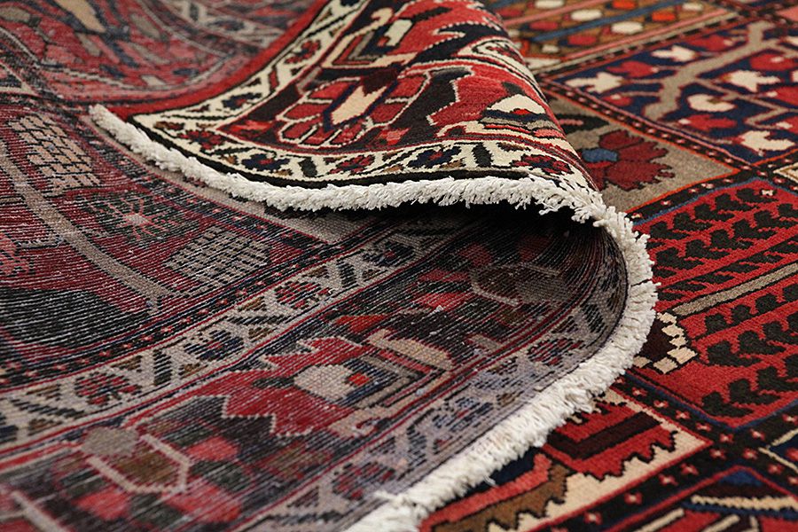 Bakhtiari - Garden Persian Carpet 310x205 - Picture 4