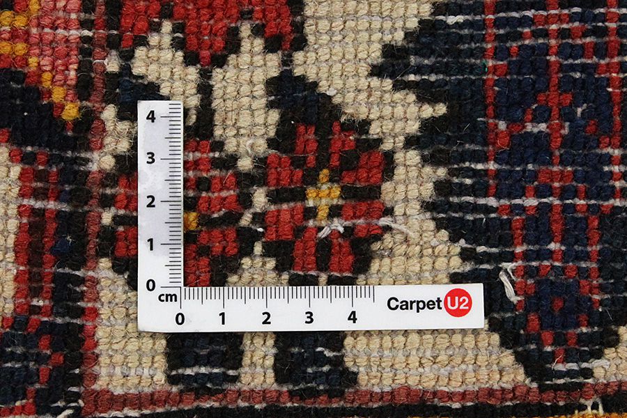 Bakhtiari Persian Carpet 240x150 - Picture 3