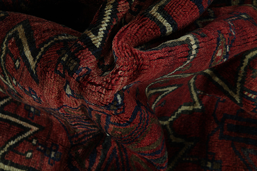 Lori - Bakhtiari Persian Carpet 205x180 - Picture 6