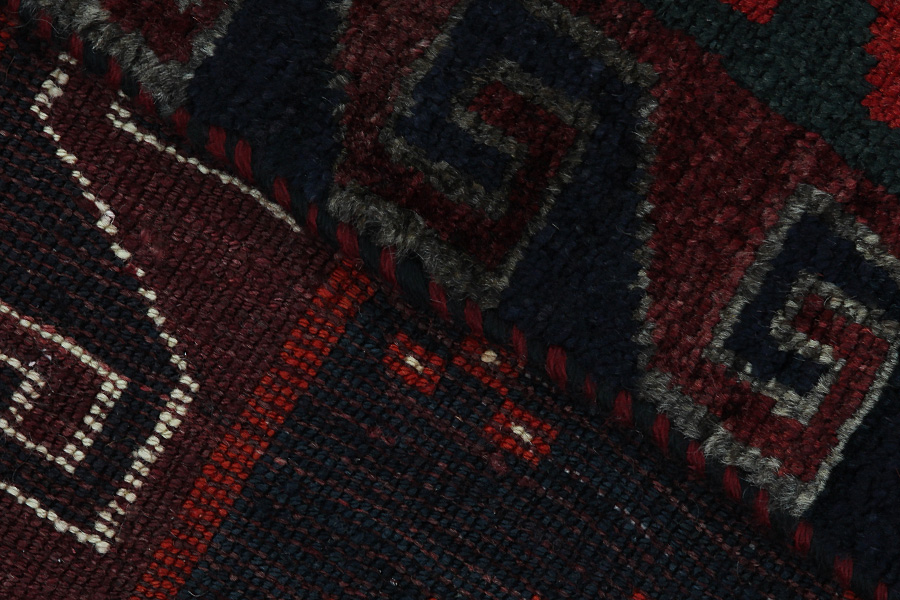 Lori - Bakhtiari Persian Carpet 206x175 - Picture 5