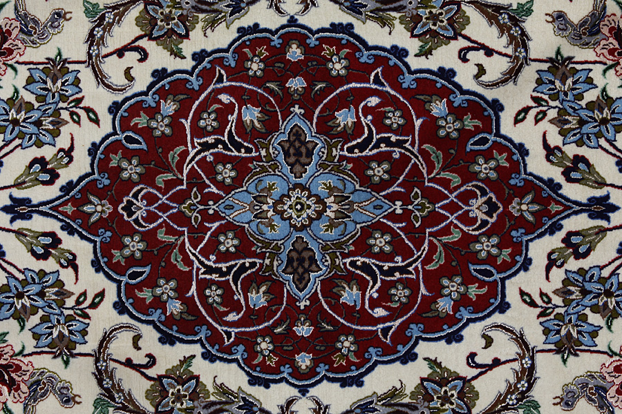 Isfahan Persian Carpet 239x152 - Picture 8