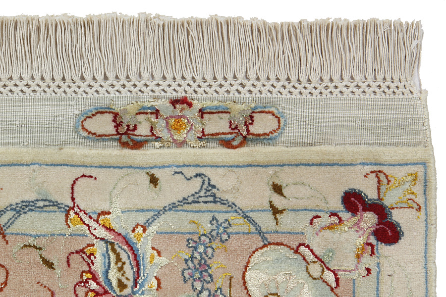 Tabriz Persian Carpet 194x150 - Picture 5