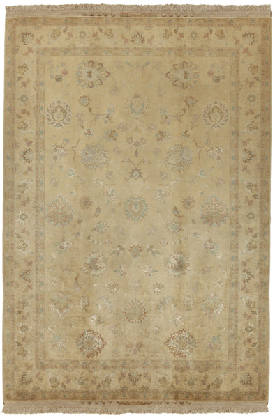 Tabriz Persian Carpet 300x202