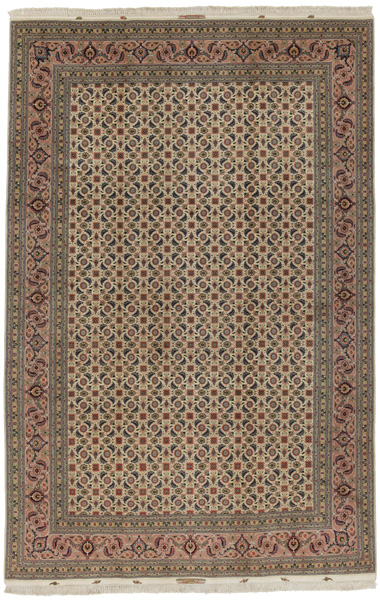 Tabriz Persian Carpet 307x200