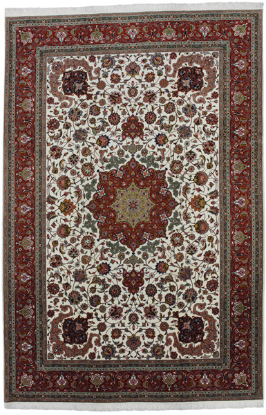 Tabriz Persian Carpet 308x204