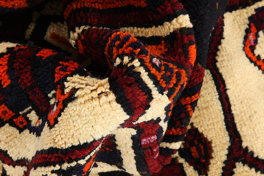 Bakhtiari - Qashqai Persian Carpet 374x153 - Picture 6