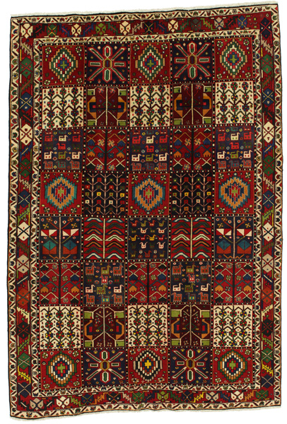 Bakhtiari - Garden Persian Carpet 291x195