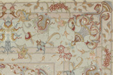 Tabriz Persian Carpet 203x151 - Picture 5